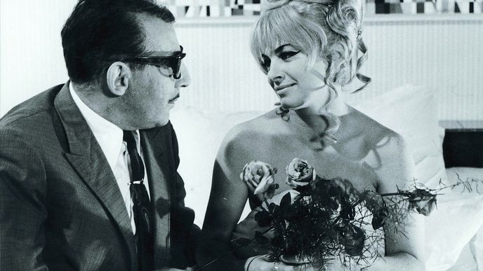 Irena Kačírková a Miloš Kopecký (1964)