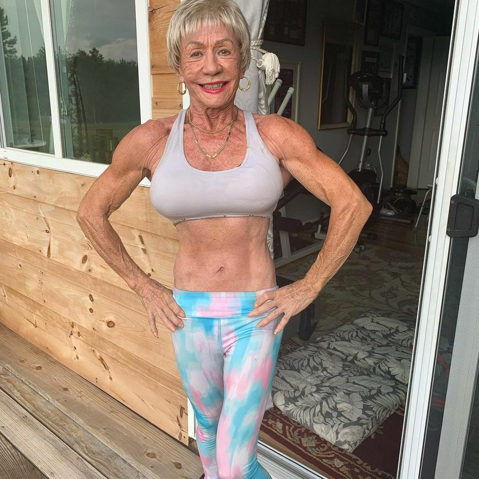 Má 79 let a tělo samý sval: Seniorka si prošla peklem, dnes motivuje ostatní