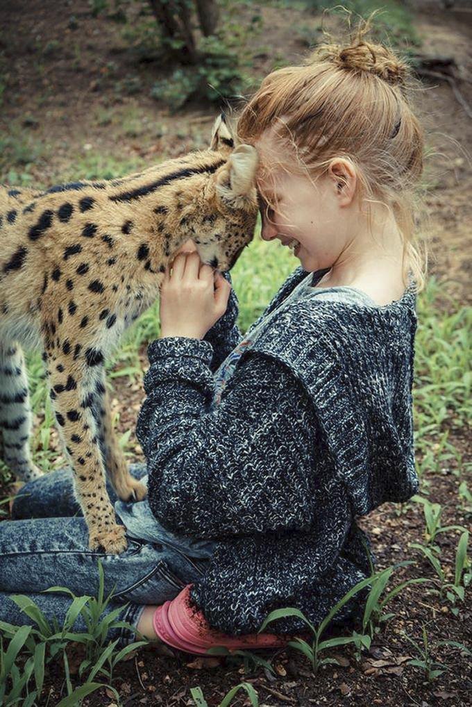 Iris Goldsmithová (†15) jako malá dívka.