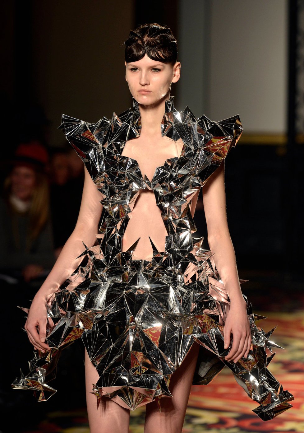 Iris van Herpen haute couture, jaro 2013.