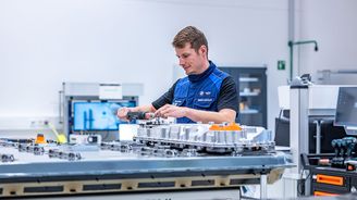 Výroba baterií BMW Gen6 Výroba baterií BMW Gen6