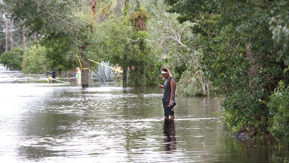 Hurikán Irma udeřil na USA.