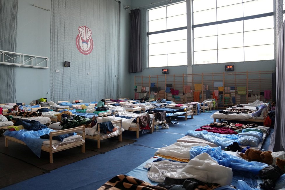 Válka na Ukrajině: Uprchlické centrum ve Lvově (12.3.2022)