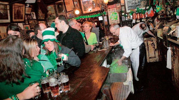 Ekonomický propad se projevuje už i v irských pubech