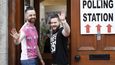 Irsko dalo zelenou sňatkům homosexuálů