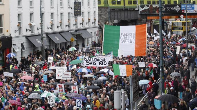Irsko, protest proti dani z vody