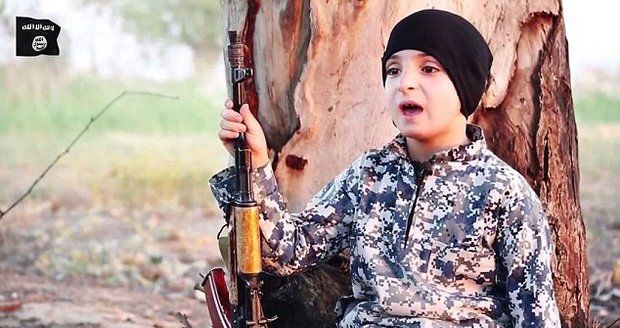 Ztracení chlapci: ISIS stovkám mladých jezídů vymývá mozky