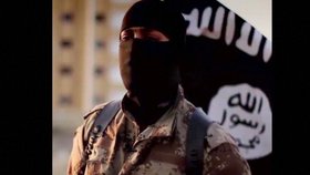 FBI žádá o pomoc při identifikaci džihádisty