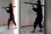 Selhání hrdlořeza z ISIS: Antitalent se odpálil střelou z granátometu
