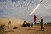 Bitva o město Tikrít: USA bombardují Islámský stát v Iráku