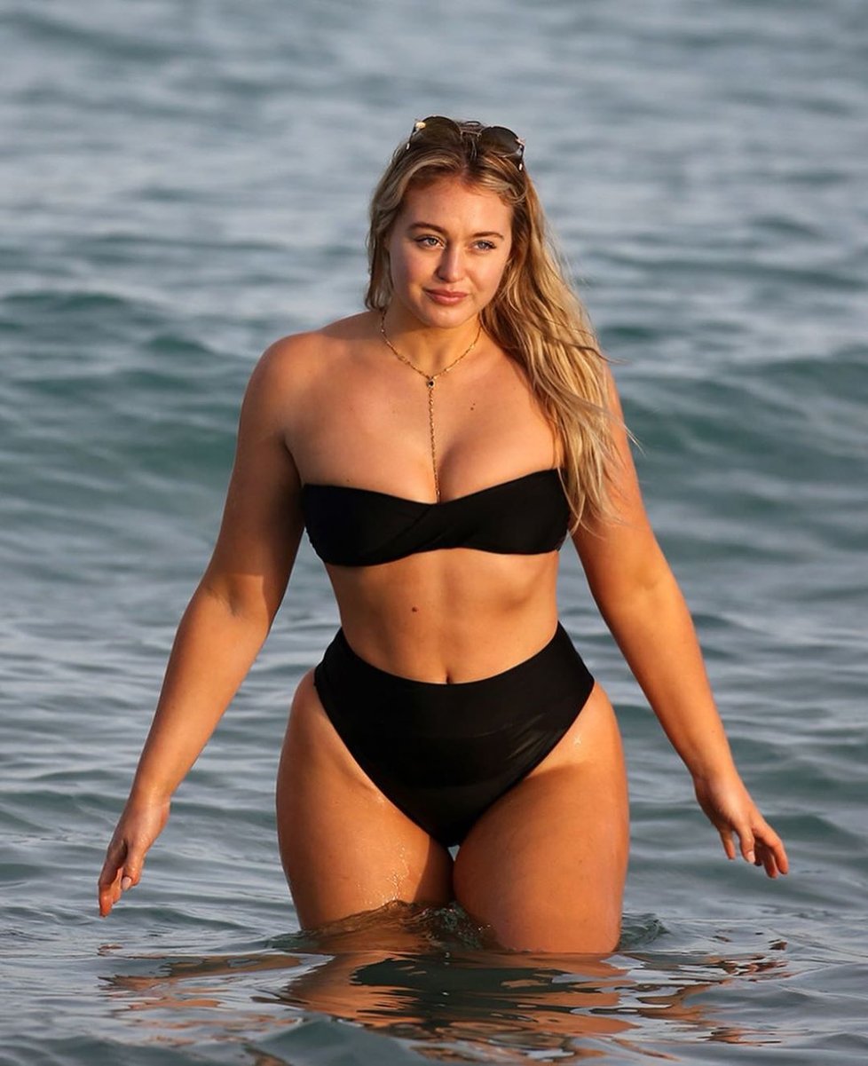 Plus size modelka Iskra Lawrence