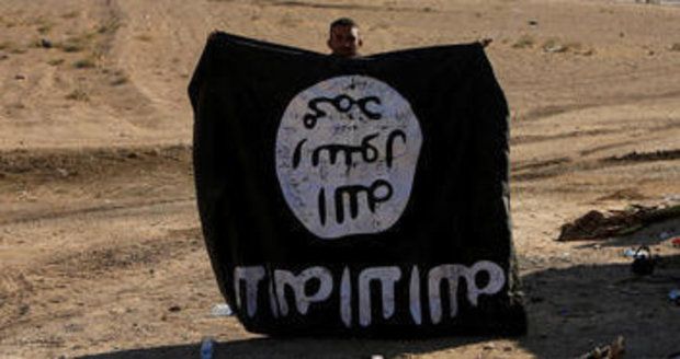 ISIS plánoval další útok? Muž si chystal kalašnikovy pod jejich vlajkou
