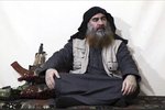 Vůdce Islámského státu (ISIS) abú Bakr Bagdádí na propagandistickém videozáznamu