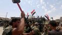 Do Mosulu přijel slavit irácký premiér, islamisté už jsou skoro poraženi