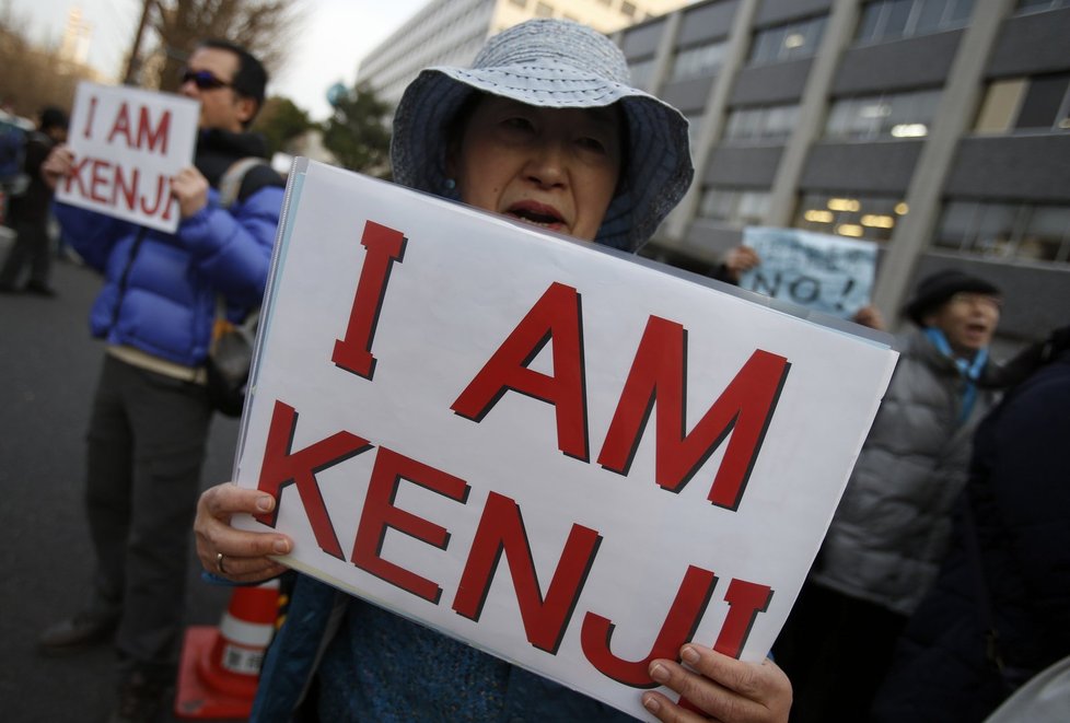 Demonstrace na podporu islamisty vězněného japonského rukojmího Kendžiho Gotoa