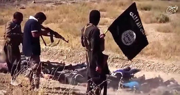 Nevěřící jako dárci orgánů: ISIS vyřezává zajatcům játra a dává je muslimům