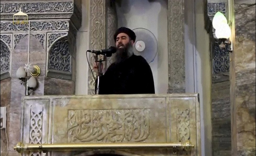 Vůdce Islámského státu Abu Bakr al-Baghdadi vyhrožuje dalšími útoky.