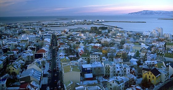 Hlavní město Islandu Reykjavík.