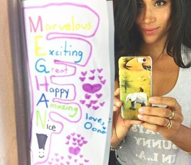 Co uniklo z Instagramu Meghan Markle: Selfie