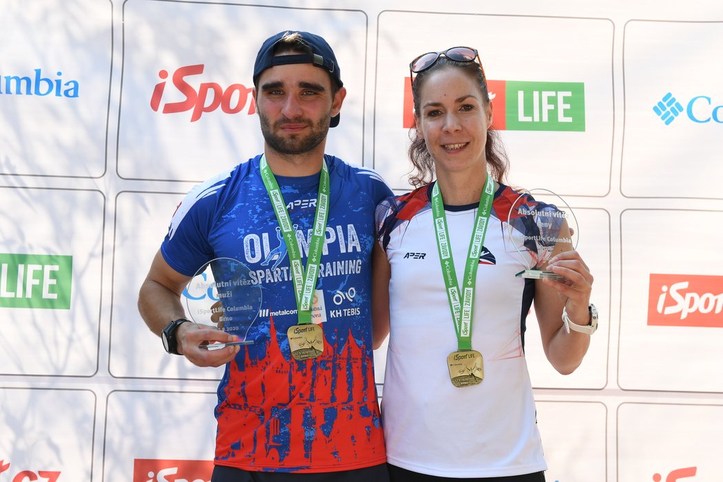 Vítězové iSport LIFE Columbina závodu v brněnské zoo: Jakub Vrbenský a Lenka Butorová