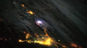 ISS hlídá blesky z vesmíru