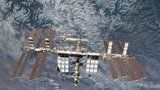 Evakuace na ISS: Na vesmírné stanici uniká čpavek!