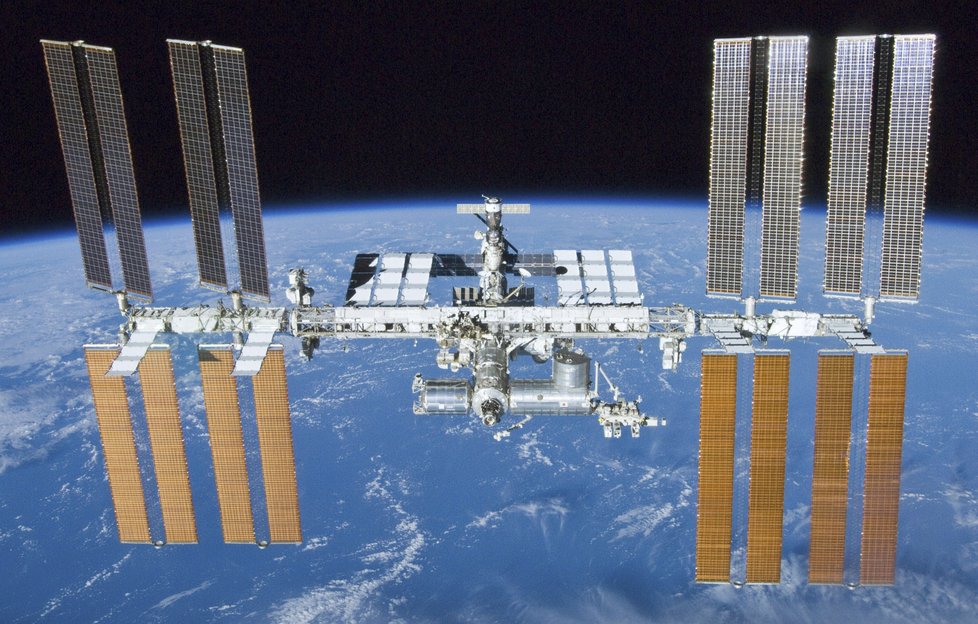 V létě vynese raketa Falcon přístroj na ISS.