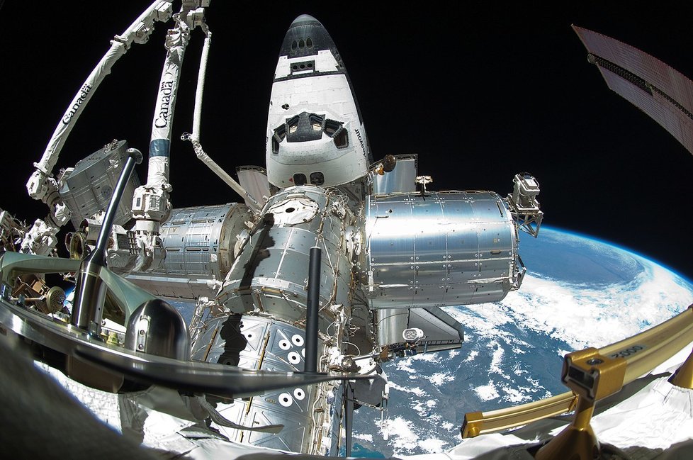 Endeavour, předposlední návštěva raketoplánu u ISS.