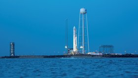 Z vesmírné základny Wallops Island na pobřeží amerického státu Virginie k Mezinárodní vesmírné stanici (ISS) odstartovala nákladní loď Cygnus