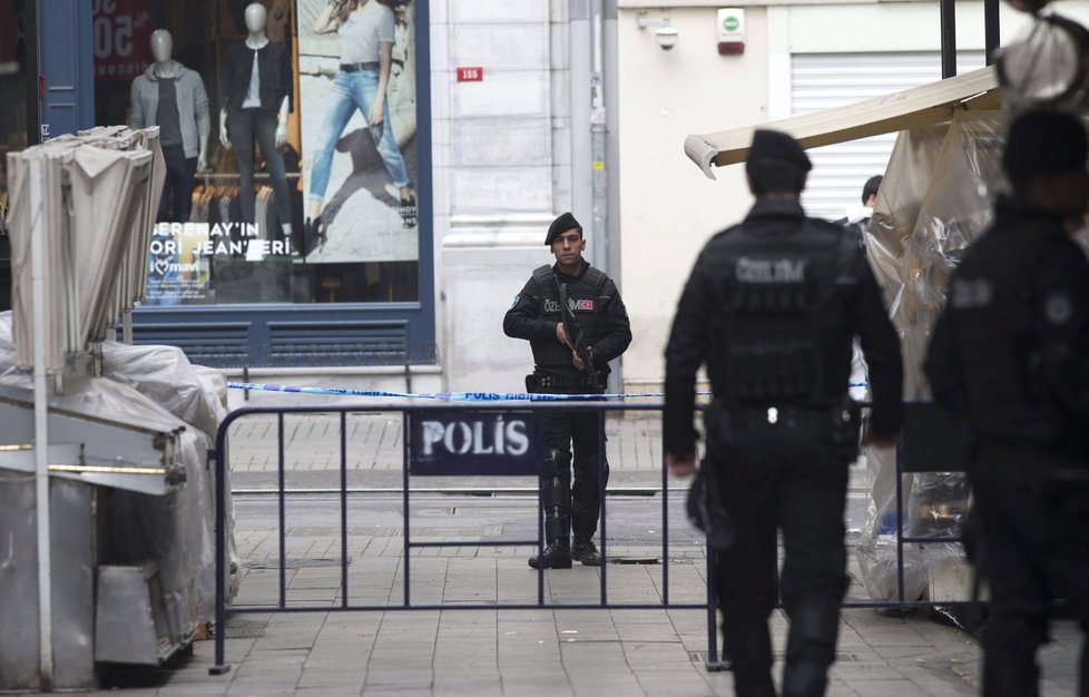 Turecko: Istanbul po útoku zažívá policejní manévry