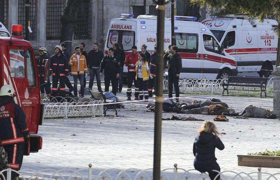 Nejméně 10 mrtvých si vyžádala exploze v historickém centru Istanbulu.