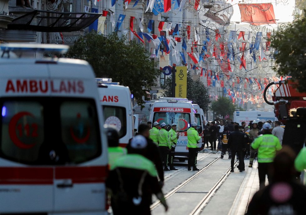 Exploze v centru Istanbulu (13.11.2022)