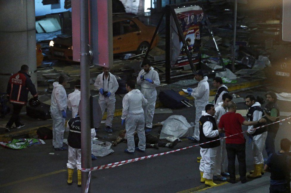 Teroristický útok na letišti v Istanbulu