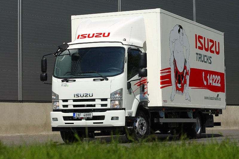 Isuzu