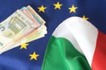 Italská krize budí obavy z dalších osudů eurozóny, padá kvůli ní i euro