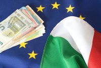 Euro prudce klesá. A krize v italské politice budí obavy z rozpadu eurozóny