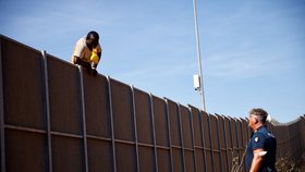 Migranti na italském ostrově Lampedusa