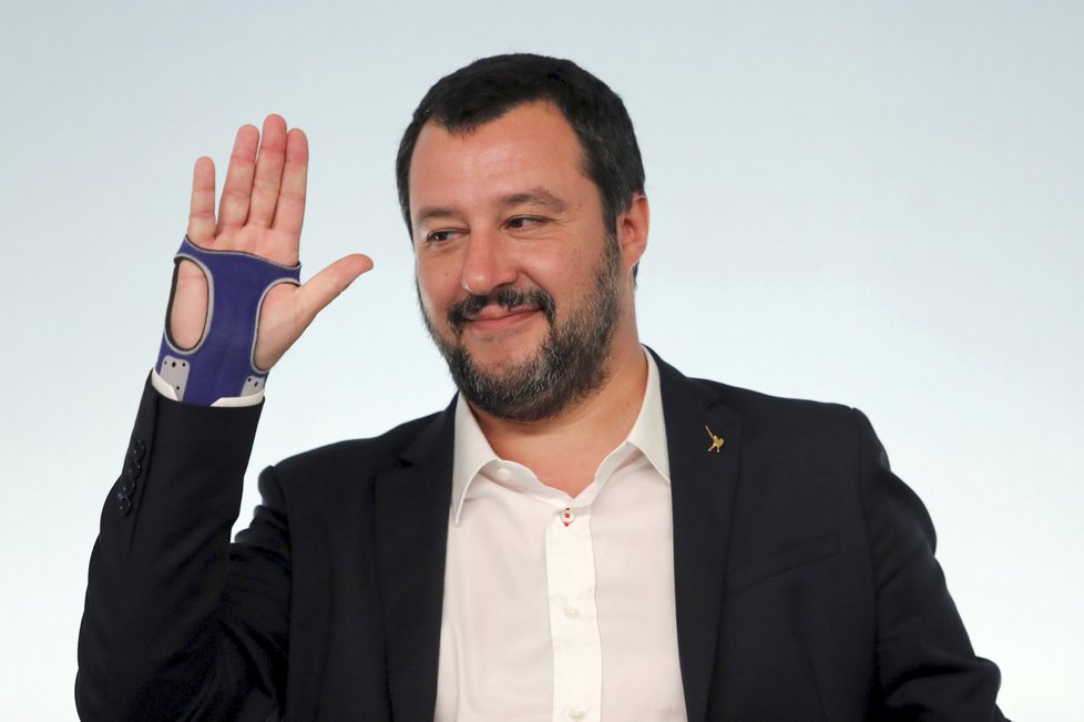 Italský ministr vnitra a šéf protiimigrační Ligy Matteo Salvini.