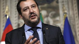 Salvini: Merkelová podcenila riziko sociálních konfliktů, vzestup AfD je „jasnou reakcí“