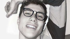Bývalý nekrásnější muž Itálie se chce vzdát své modelingové kariéry a stát se knězem.