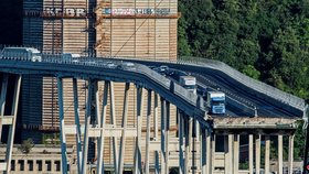 Zřícený most v italském Janově