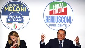 Giorga Meloniová a Silvio Berlusconi.