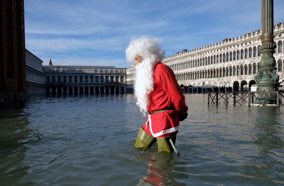 Benátky postihly další větší záplavy. (23.12.2019)