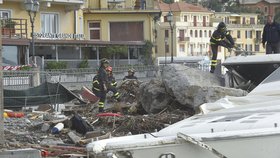 V Itálii udeřilo extrémní počasí: Vichr i bleskové záplavy