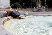 Takové vedro ještě Evropa nezažila! Španělsko naměřilo šílených 45 °C, Itálie skoro 42°C