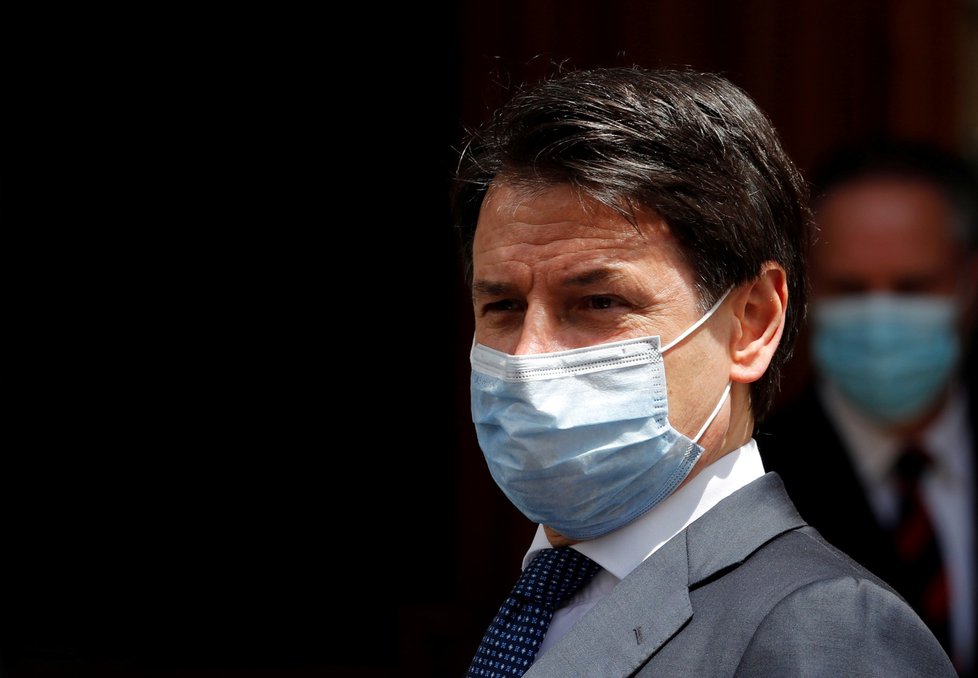 Italský premiér Giuseppe Conte