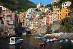 Obec Riomaggiore, součást Cinque Terre na Ligurské riviéře v Itálii