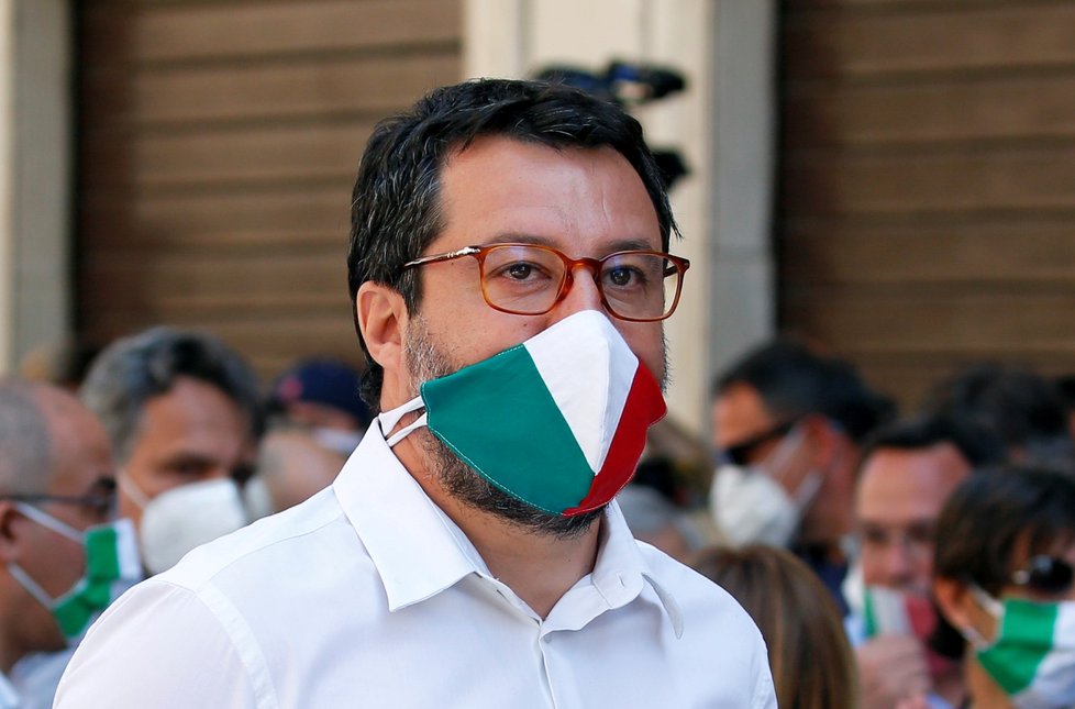 Bývalý italský ministr vnitra Matteo Salvini volá po předčasných parlamentních volbách