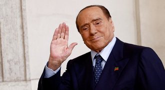 Pro Berlusconiho (†86) truchlí i fotbal: Dojemný vzkaz od jeho klubu