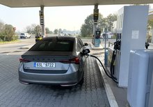 Jak ušetřit za palivo? Tady je 5 rad od redaktorů Auto.cz